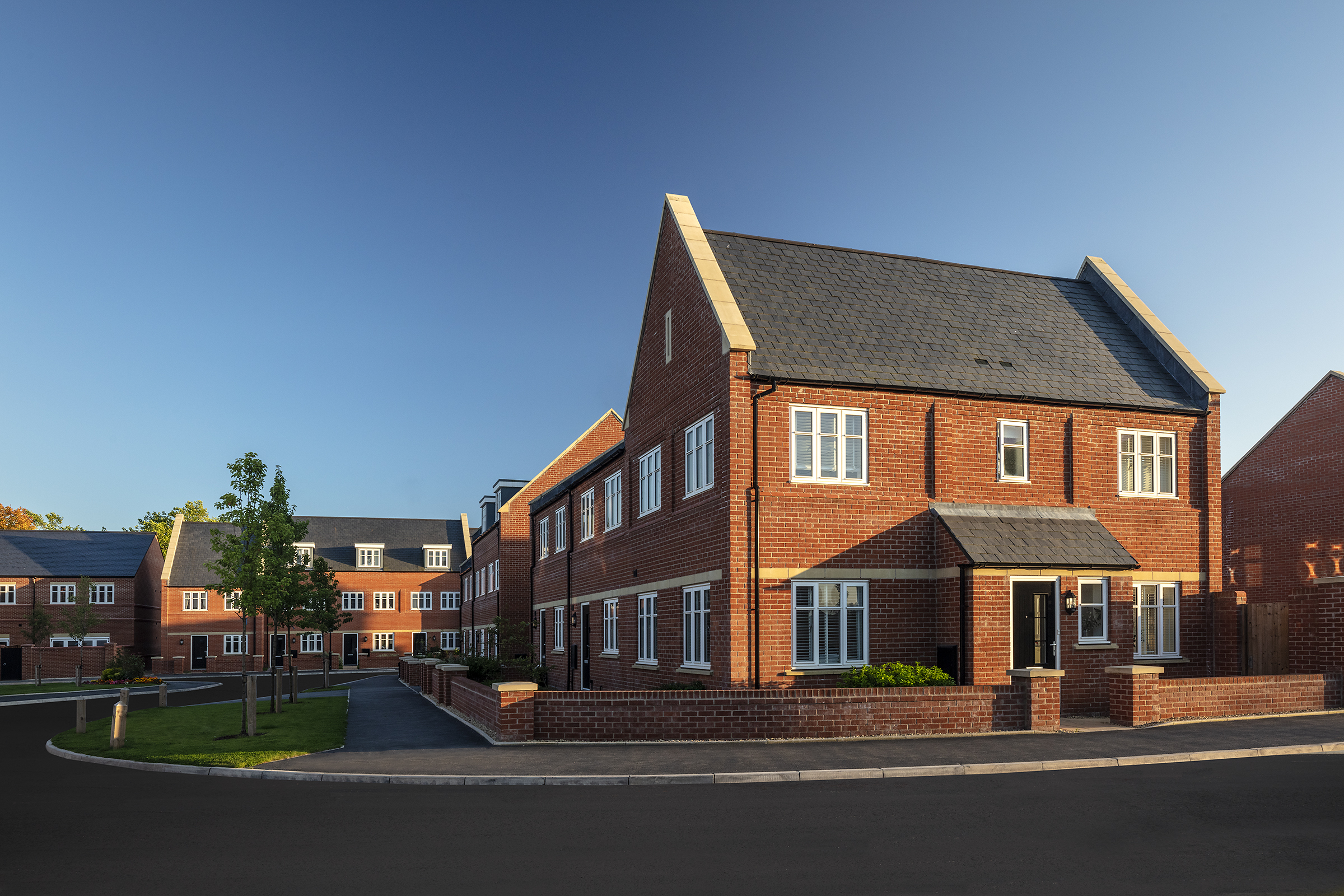 street scene 3 - Egerton Park